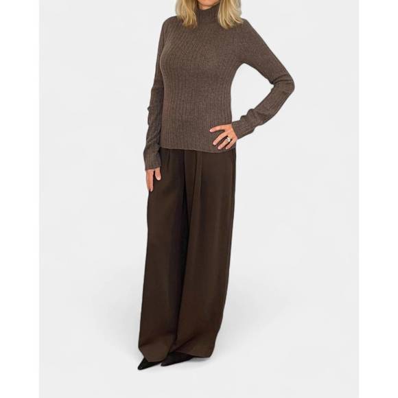 NEW SPRWMN heavy cashmere mock neck sweater in truffle - Picture 4 of 4